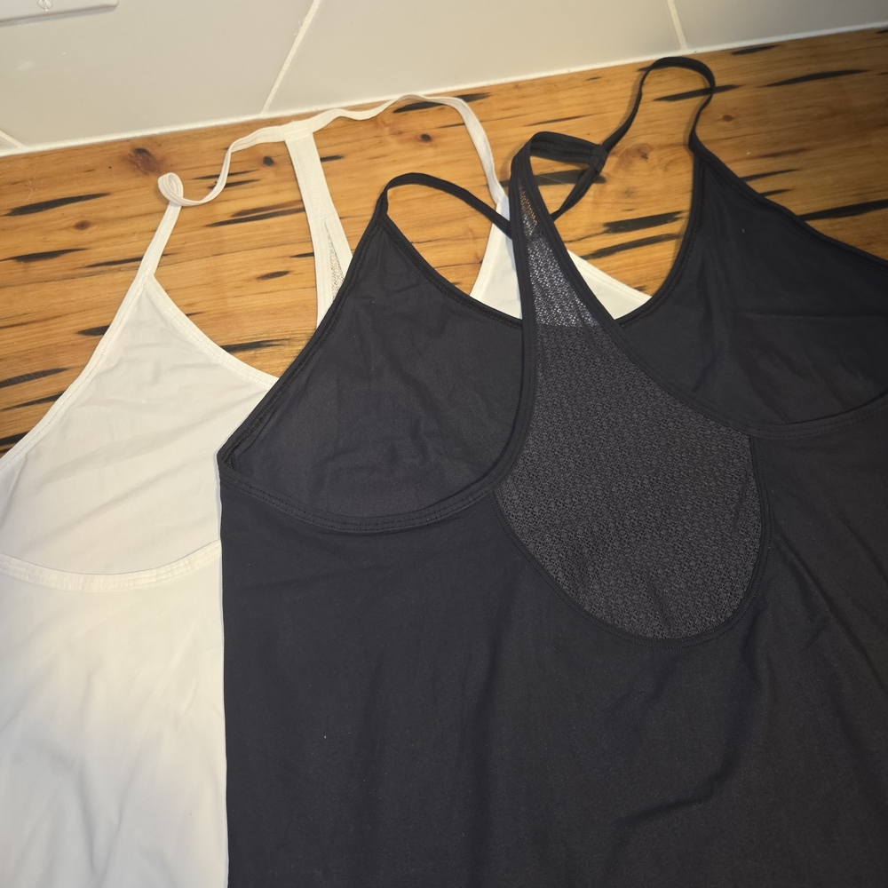 Lululemon Delicate Day Tank
White & Black - Picture 2 of 16
